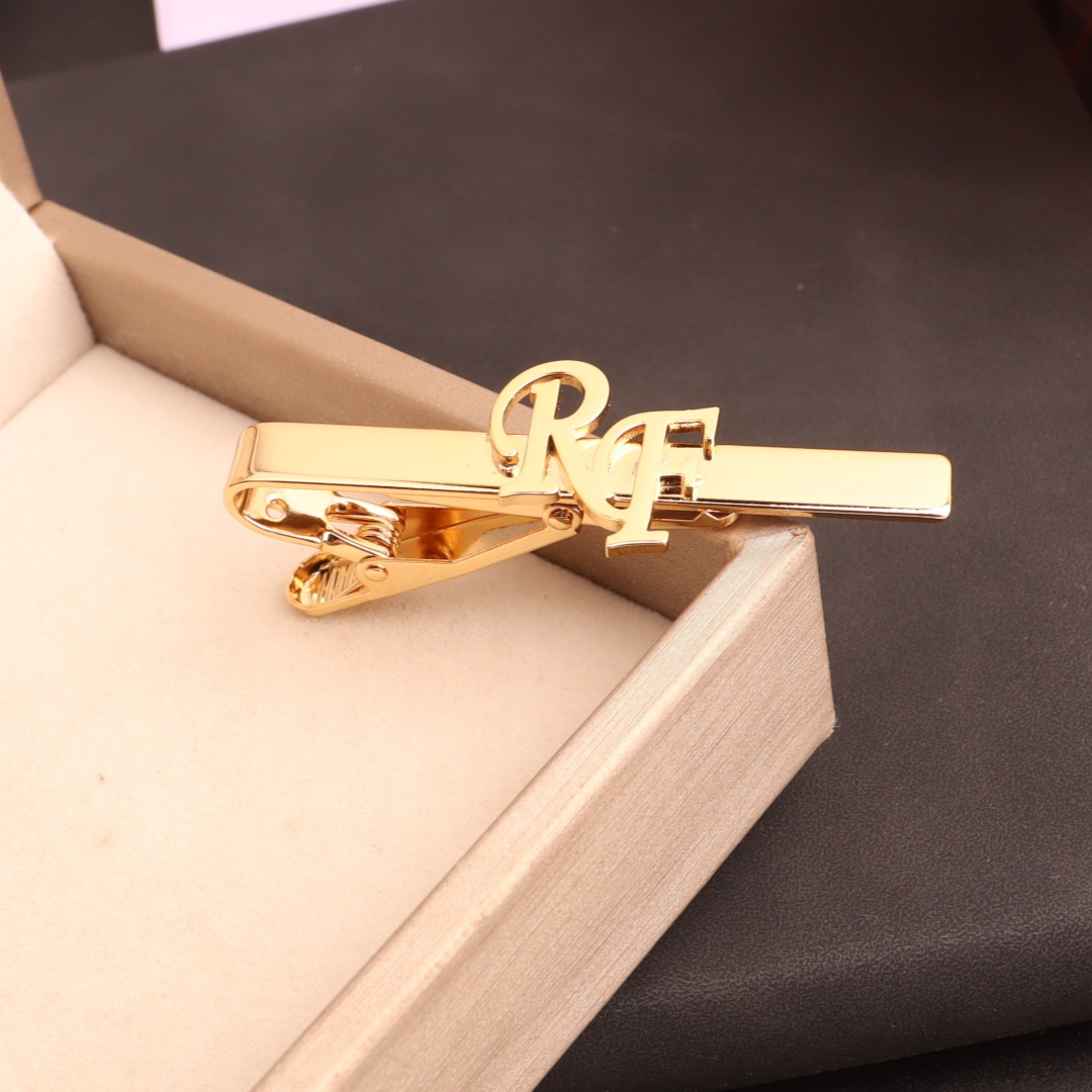 Men Grooming Usa - Custom Initial Tie Clip for Groom