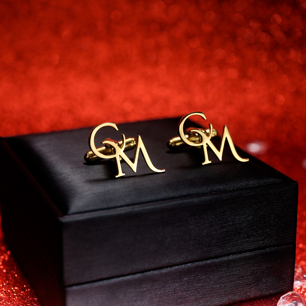 Tangula Custom Initials Cuffli - огляд і ціна Men Grooming Usa